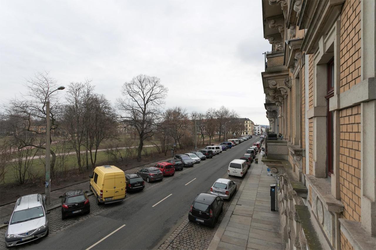 Apartment Bischof Am Alaunpark, Dresden Neustadt Luaran gambar